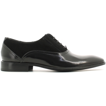 Obuća Muškarci
 Derby cipele Fontana 5833-V Crna