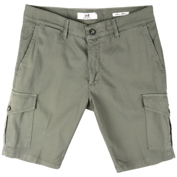 Odjeća Muškarci
 Bermude i kratke hlače Sei3sei PZV130 8157 Zelena
