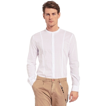Odjeća Muškarci
 Košulje dugih rukava Gaudi 011BU45031 Bijela