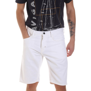 Odjeća Muškarci
 Bermude i kratke hlače Antony Morato MMSH00152 FA900123 Bijela