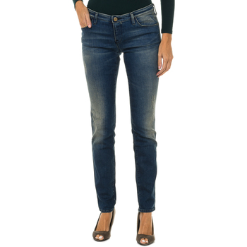 Odjeća Žene
 Hlače Armani jeans 6X5J06-5D06Z-1500 Blue