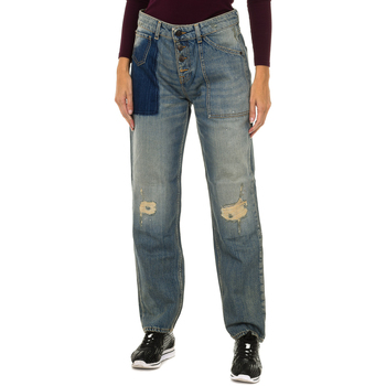 Odjeća Žene
 Hlače Armani jeans 6Y5J13-5D2YZ-1500 Blue