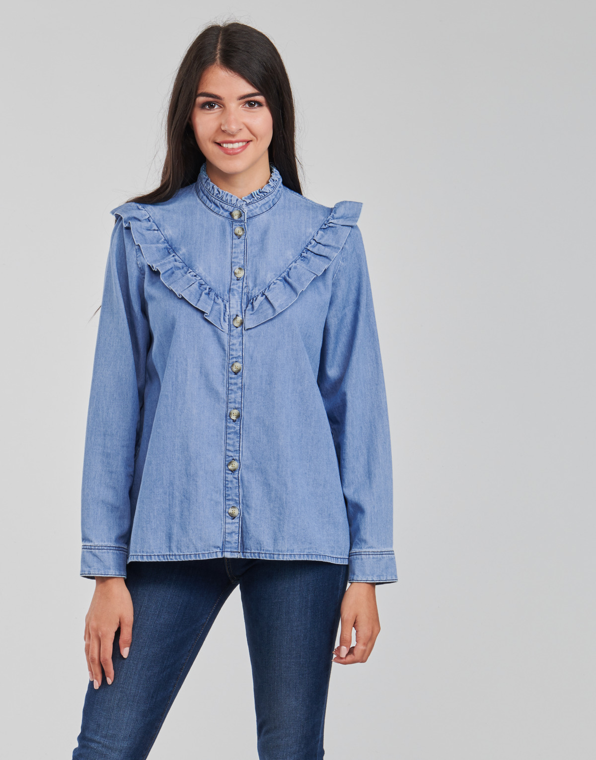 Odjeća Žene
 Topovi i bluze Betty London PARFUM Plava / Svijetla