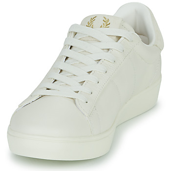 Fred Perry SPENCER TUMBLED LEATHER Bež