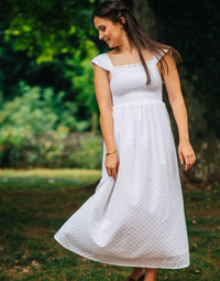 Odjeća Žene
 Duge haljine Céleste MANON Bijela