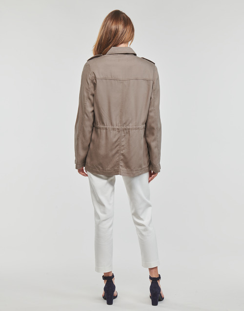 Only ONLKENYA LIFE UTILITY JACKET CC Smeđa