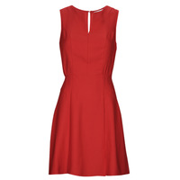Odjeća Žene
 Kratke haljine Naf Naf EMELYNE R1 Red