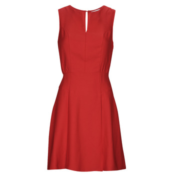 Odjeća Žene
 Kratke haljine Naf Naf EMELYNE R1 Crvena