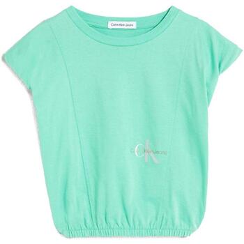 Odjeća Djevojčica Majice kratkih rukava Calvin Klein Jeans  Zelena