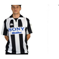 Odjeća Muškarci
 Majice / Polo majice Kappa maglia calcio supporter Juventus Other