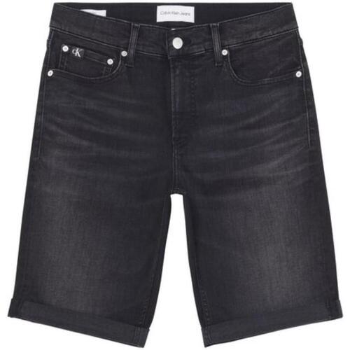 Odjeća Muškarci
 Bermude i kratke hlače Calvin Klein Jeans  Crna