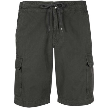 Odjeća Muškarci
 Bermude i kratke hlače Emporio Armani 211835 3R471 Zelena