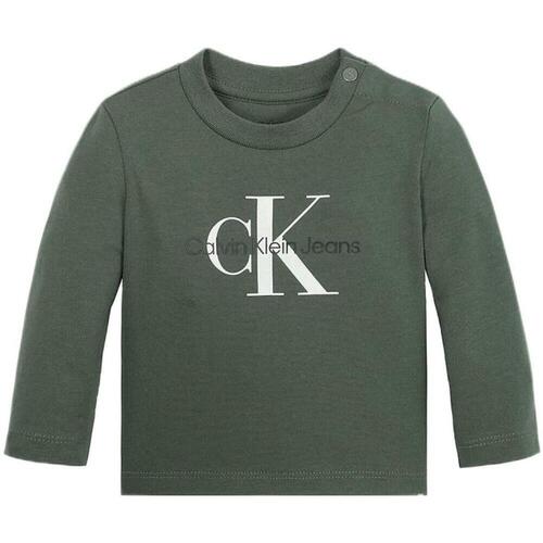 Odjeća Dječak
 Vjetrovke Calvin Klein Jeans  Zelena
