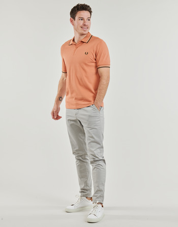 Fred Perry TWIN TIPPED FRED PERRY SHIRT Koraljna
