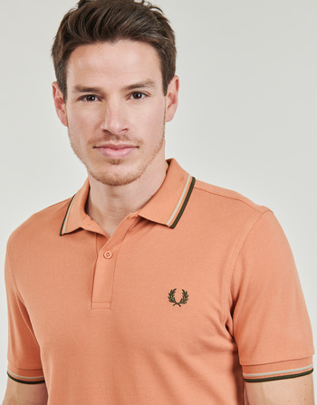 Fred Perry TWIN TIPPED FRED PERRY SHIRT Koraljna