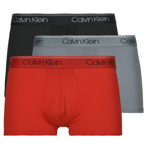 Donje rublje Muškarci
 Bokserice Calvin Klein Jeans LOW RISE TRUNK 3PK X3 Crna / Crvena / Siva
