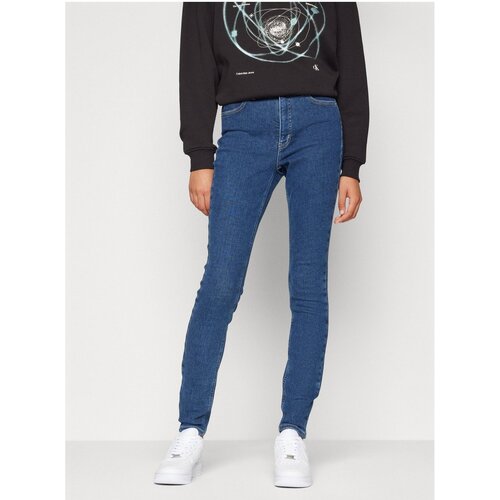 Odjeća Žene
 Slim traperice Calvin Klein Jeans J20J222214 Plava