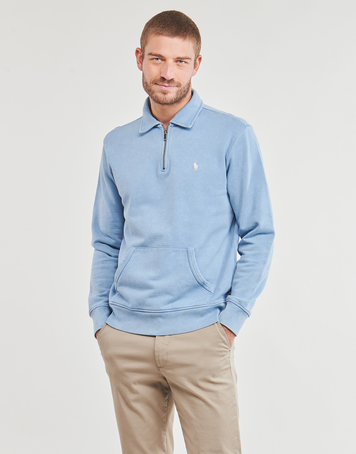 Odjeća Muškarci
 Sportske majice Polo Ralph Lauren SWEATSHIRT DEMI ZIP EN MOLLETON Plava / Nebesko plava