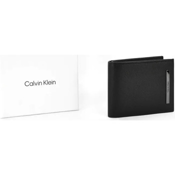 Calvin Klein Jeans K50K510889 Crna