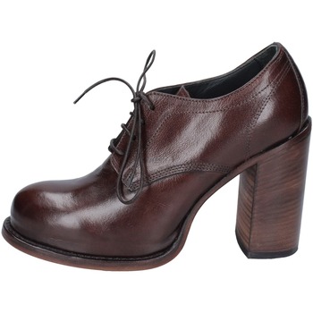 Obuća Žene
 Derby cipele & Oksfordice Moma EY551 85304A Smeđa