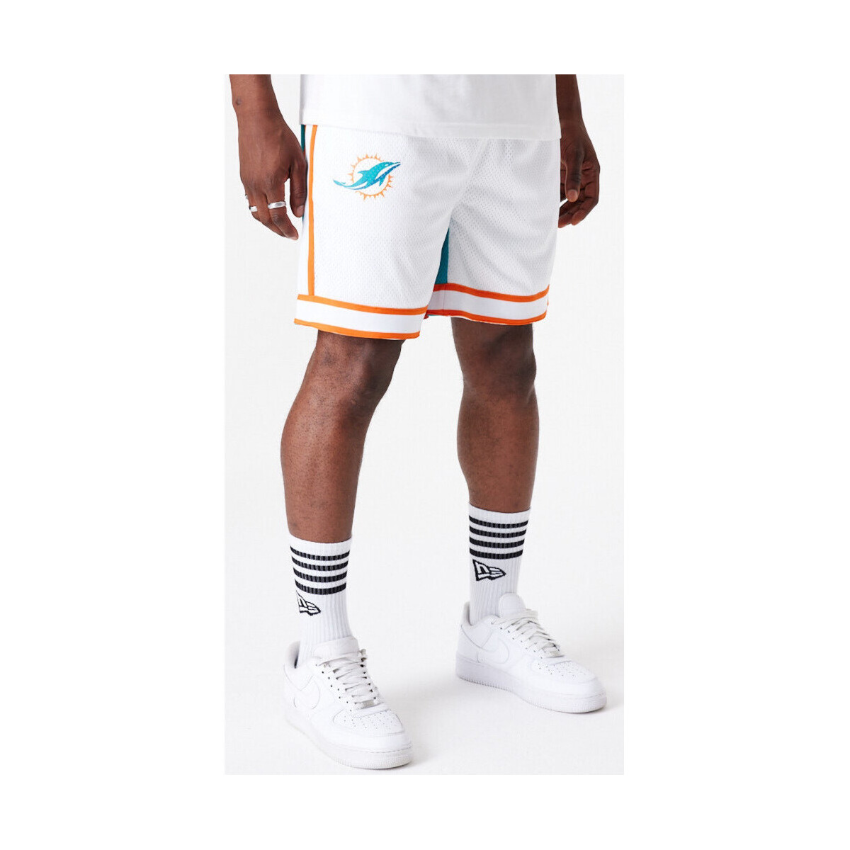 Odjeća Muškarci
 Bermude i kratke hlače New-Era Nfl color block shorts miadol Bijela
