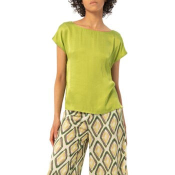 Odjeća Žene
 Polo majice dugih rukava Surkana 524ESSA122 Zelena