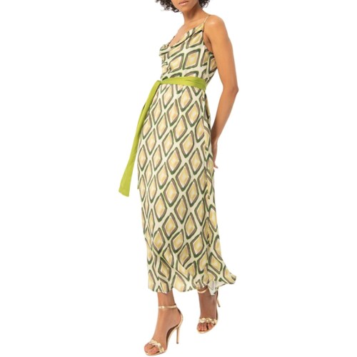Odjeća Žene
 Kratke haljine Surkana 524TISA724 Zelena