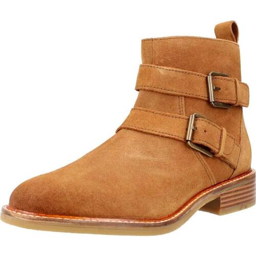 Obuća Žene
 Čizme Clarks COLOGNE BUCKLE Smeđa
