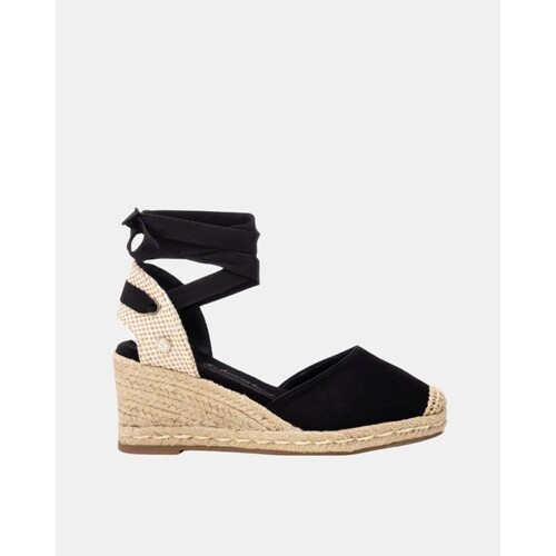 Obuća Žene
 Espadrile Xti 143841 Crna
