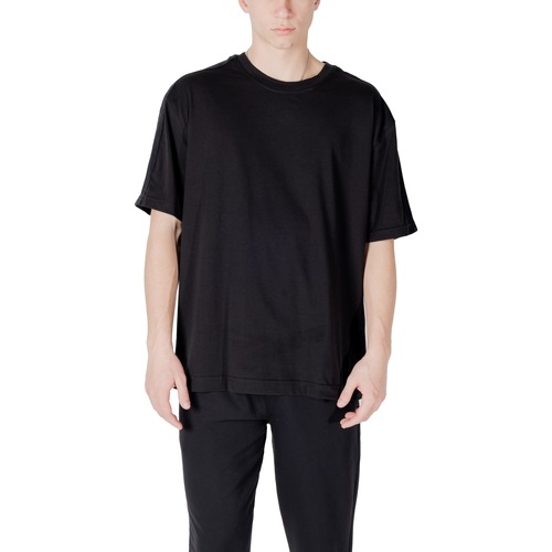 Odjeća Muškarci
 Polo majice dugih rukava Calvin Klein Sport S/S T-SHIRT LVGMS5K177 Crna