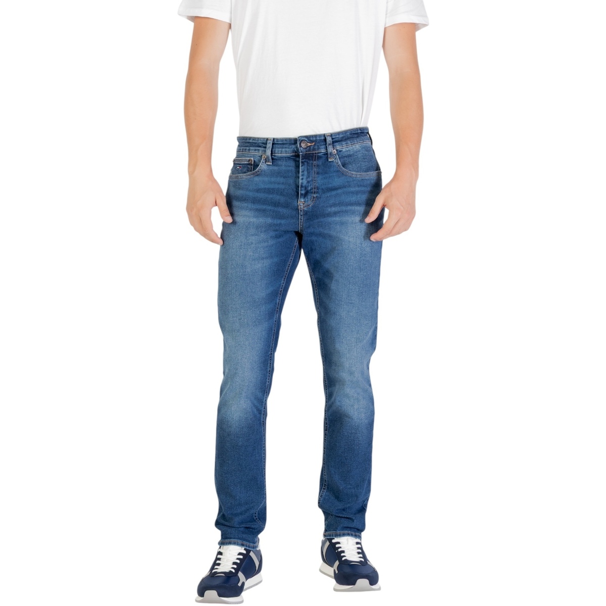 Odjeća Muškarci
 Slim traperice Tommy Hilfiger SCANTON SLIM CI1257 DM0DM21238 Plava