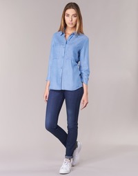 Odjeća Žene
 Skinny traperice Armani jeans HERTION Blue